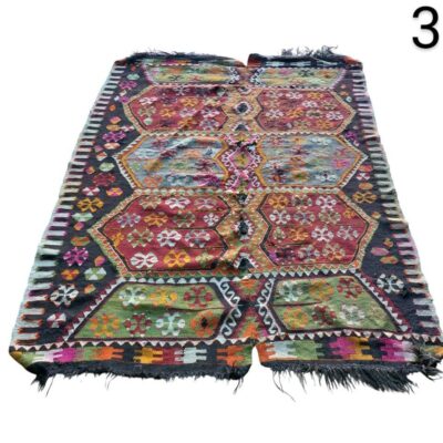 Alfombra Kilim turca vintage hecha a mano con lana y patrones geométricos alquiler para eventos, publicidad, peliculas y series