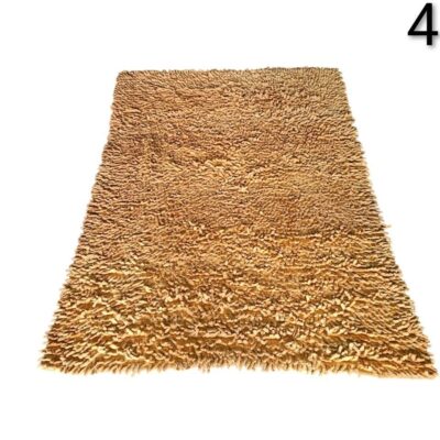 Long pile shaggy carpet in beige colour for rent for events, advertising, movies and series.