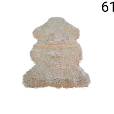 Synthetic sheepskin rug in beige colour for rent for events, advertising, films and series.