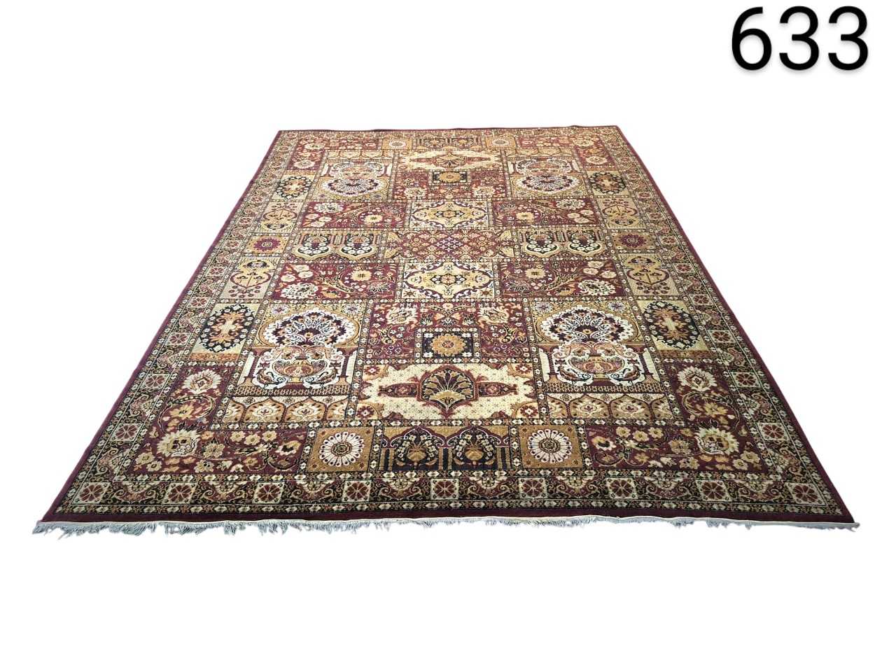 Alfombra tradicional de lana marca Karastan de la colección Bakhtiyari con un patrón multicolor alquiler para eventos, publicidad, peliculas y series