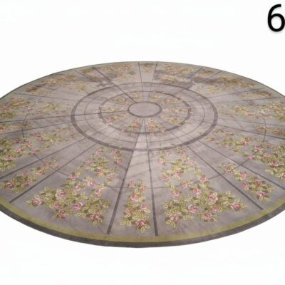 Round vinyl carpet with a vintage floral print of pink roses for rent for events, advertising, movies and series.