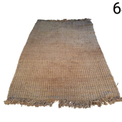 Natural jute carpet with fringes on the ends for rent for events, advertising, films and seris.
