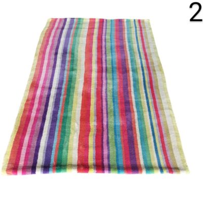 Alfombra de lana multicolor a rayas estilo Ikea alquiler para eventos, publicidad, peliculas y series