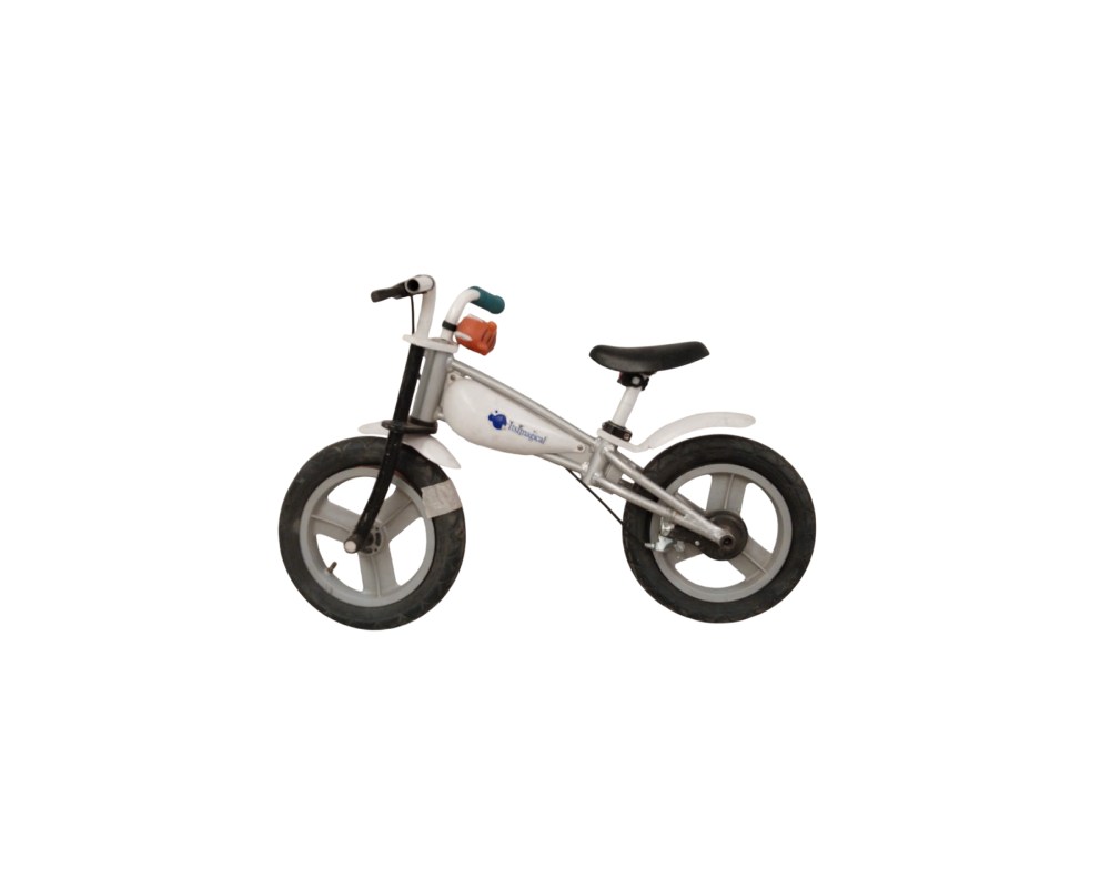 The ItsImagical balance bike from Imaginarium features a lightweight frame and rubber tyres; available for hire for events, advertising, films and TV series