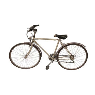 Vintage MBK bicycle with a classic-style metal frame and matching mudguards – available for hire for events, advertising, films and TV series