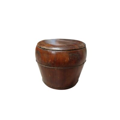 A cylindrical wooden container in warm brown tones, characterised by a barrel-shaped structure made up of joined staves; available for hire for events, advertising, films and TV series