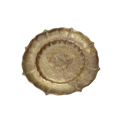Metal tray with an antique gold finish, featuring a wavy, petal-shaped outer rim; available for hire for events, advertising, films and TV series