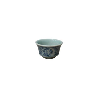 Small ceramic mug with a flared design and a small base, finished in light colours in a traditional style; available for hire for events, advertising, films and TV series