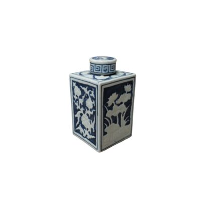 A square porcelain jar with rounded corners and a matching lid, decorated using a blue-and-white contrast design; available for hire for events, advertising, films and TV series