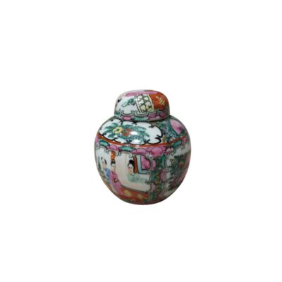 Small porcelain jar with a lid, decorated in the traditional style known as ‘Rose Medallion’; available for hire for events, advertising, films and TV series