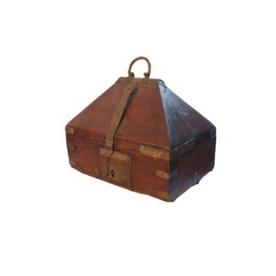 A wooden chest with a rustic, traditional design, characterised by a pyramid-shaped lid fitted with a central metal handle; available for hire for events, advertising, films and TV series