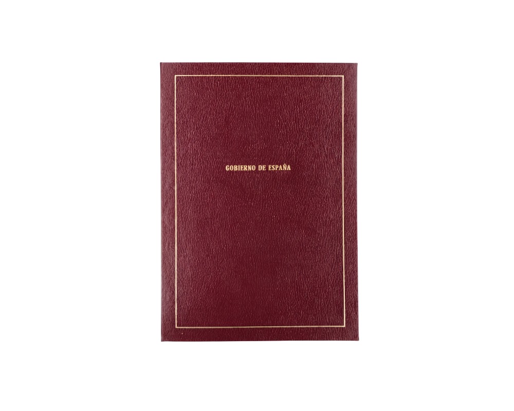 carpeta de documentación de color burdeos con textura y detalles de líneas doradas en el marco, caracterizada por llevar inscrita en el centro la leyenda "GOBIERNO DE ESPAÑA" en letras doradas alquiler para eventos, publicidad, peliculas y series