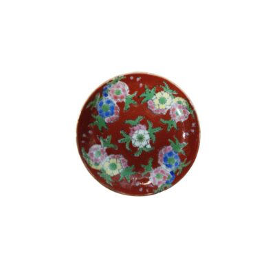 platillo de cerámica de superficie lisa, caracterizado por un intenso esmalte exterior e interior en tono rojo brillante alquiler para eventos, publicidad, peliculas y series