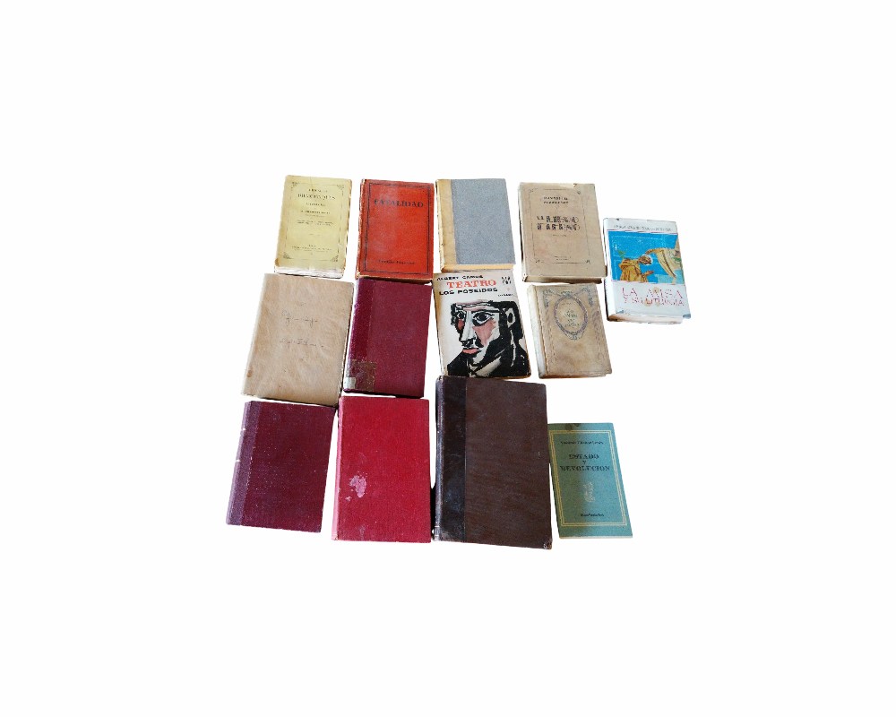 The collection brings together an extensive and interesting selection of antique books and paperback publications from the mid-20th century, covering a wide variety of genres, ranging from dramatic literature (such as plays by Albert Camus) to political and philosophical essays and volumes on religious subjects; hire for events, advertising, films and TV series