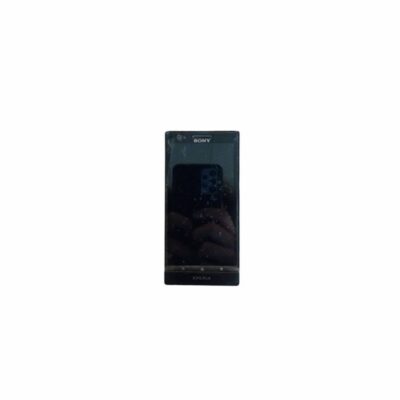 smartphone clásico de la marca Sony Xperia de formato vertical, caracterizado por su diseño rectangular con bordes marcados en color negro y el logotipo visible en la parte superior e inferior del panel frontal alquiler para eventos, publicidad, peliculas y series