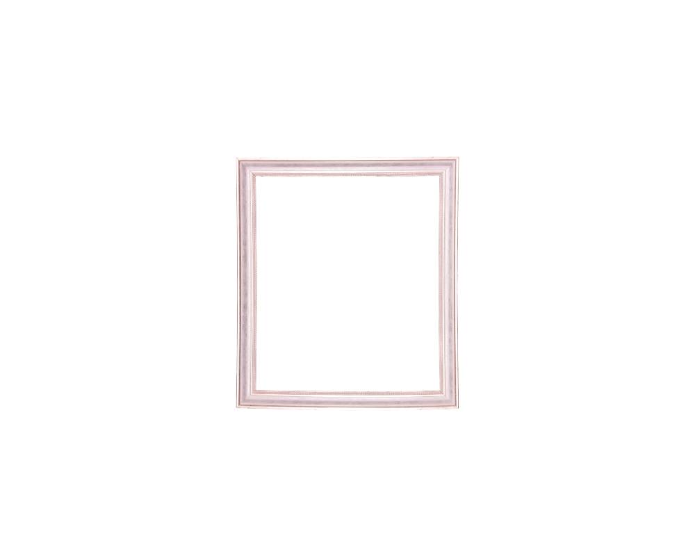 marco de cuadro de formato cuadrado fabricado en madera, caracterizado por una moldura de perfil escalonado con un acabado brillante y metalizado en tonos claros que combinan matices plateados y rosados suaves Medidas exterior: 80x68 Medidas interior: 71x59 alquiler para eventos, publicidad, peliculas y series