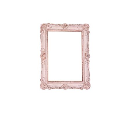 A vertical wooden picture frame, characterised by a wide moulding richly decorated with sculpted reliefs, shell motifs at the corners and ornamental reliefs with a glossy finish in shades of pink and copper. External dimensions: 82x62. Internal dimensions: 64x46. Available for hire for events, advertising, films and TV series